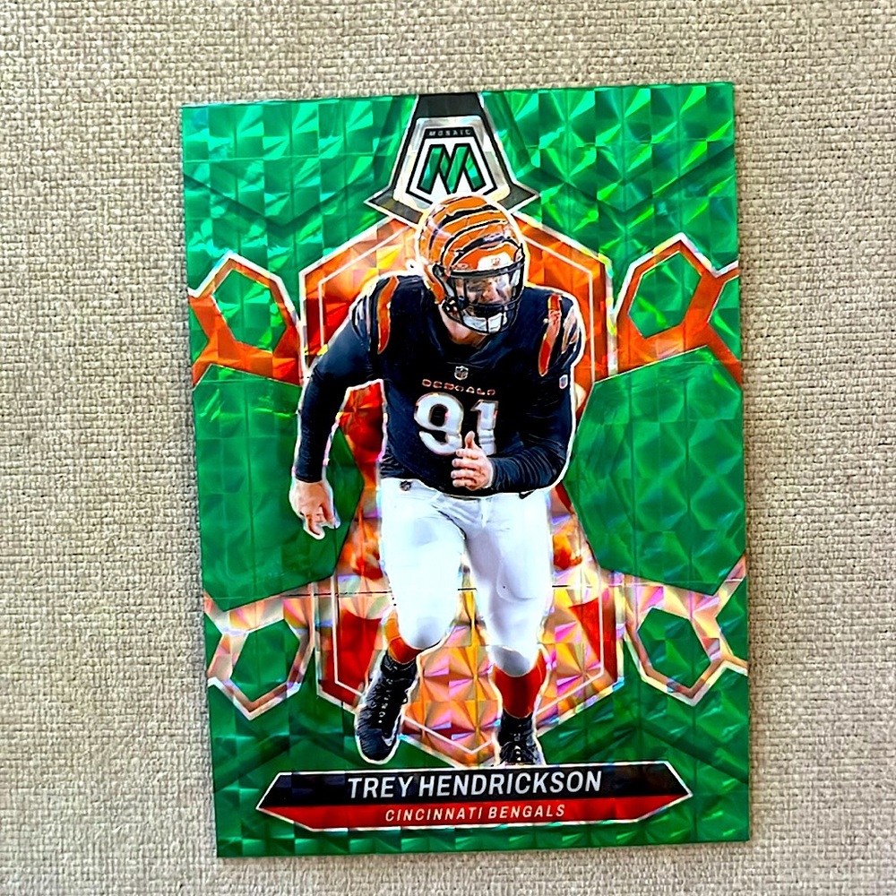 Trey Hendrickson 2024 Panini Mosaic Green Cincinnati Bengals NFL Football Card